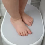 Shnuggle step stool (1)