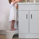 Shnuggle step stool (3)